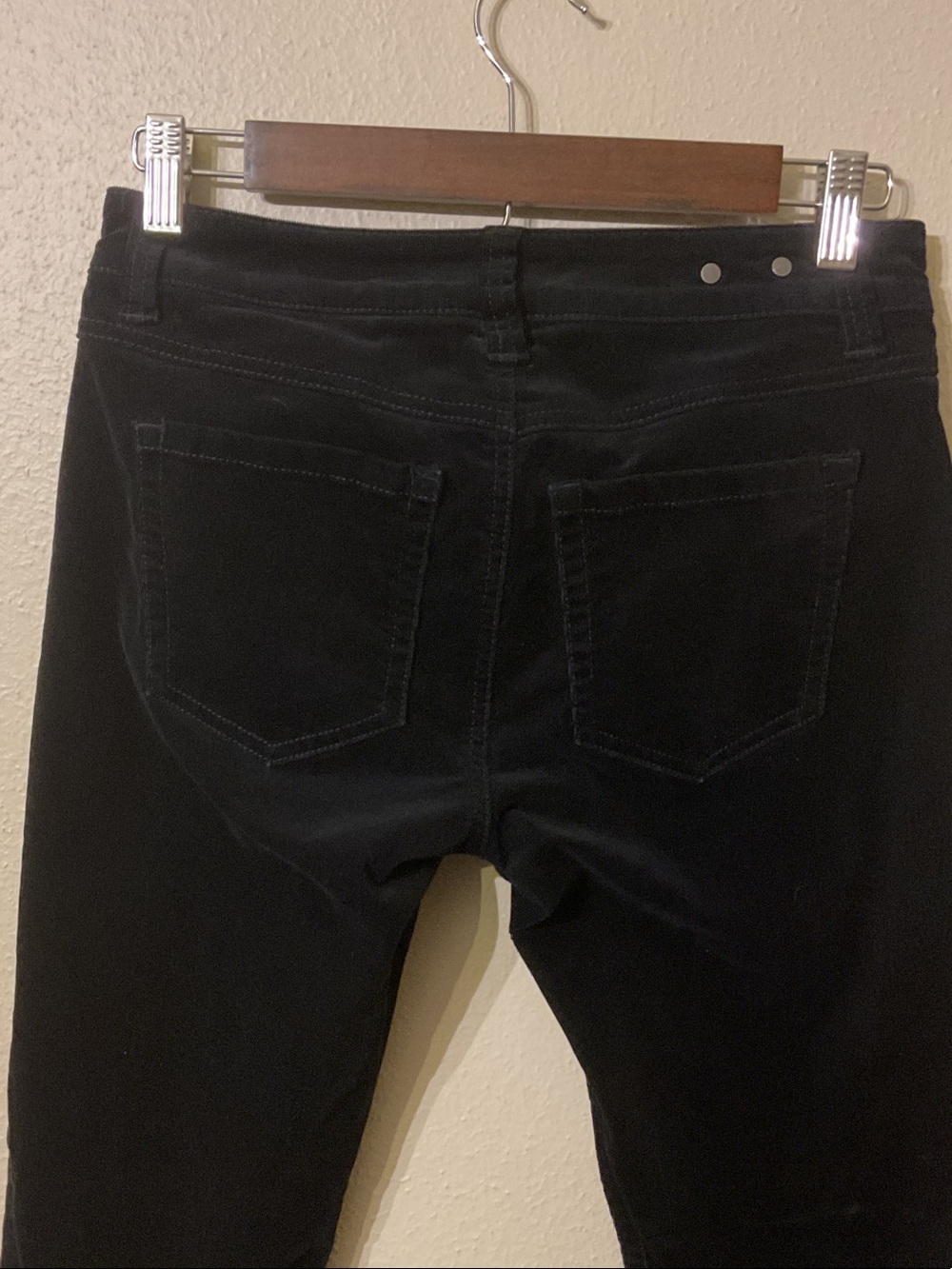 cabi Black Corduroy Skinny Jeans for Women Size 2 - Picture 4 of 7